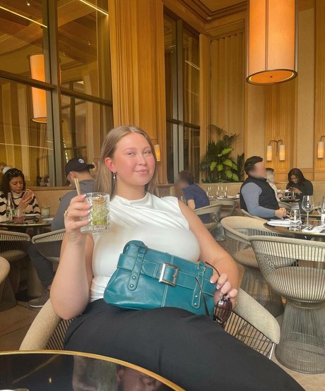 ぽっちゃりファックオンリーファンズ xxx ギャラリー