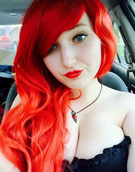 Calliope Rossi ヌードモデル 写真