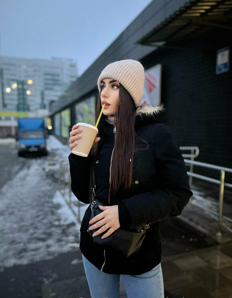 ヌード熟女オンリーファンズ 美しい裸 画像