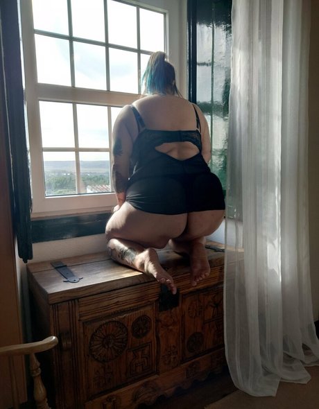 isaluvbbw スター 裸 画像