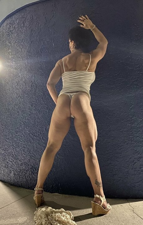 貞操帯オンリーファンズ アダルト無料 写真