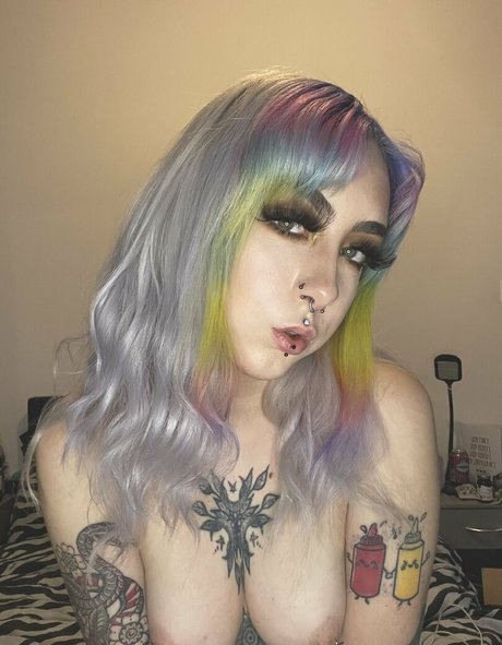 Modelmissbee ポルノモデル 画像