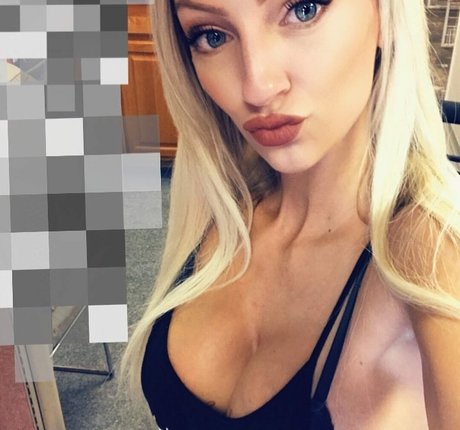 太めの赤毛オンリーファンズ 美しい 写真