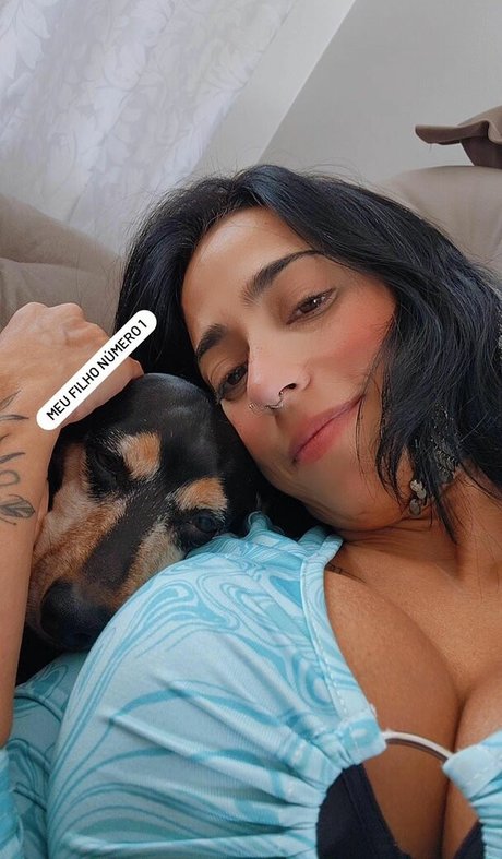 裸の男性 オンリーファンズ パーフェクト 写真