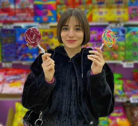 レズビアン乱交オンリーファンズ 無料ヌード ギャラリー