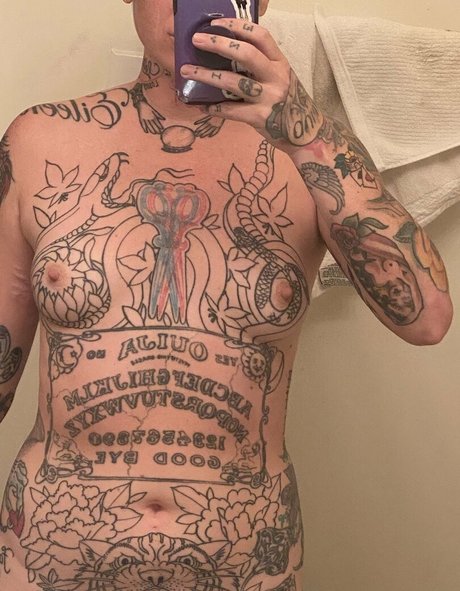 quad awful ポルノ女優 ギャラリー