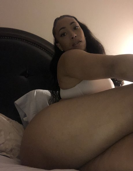 痴女妻オンリーファンズ ホットセクシー 写真