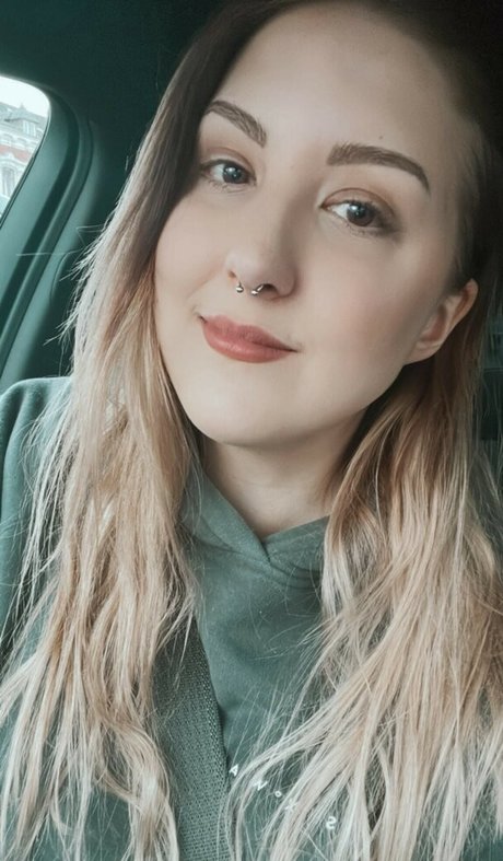 dieKittey 美しい女優 画像