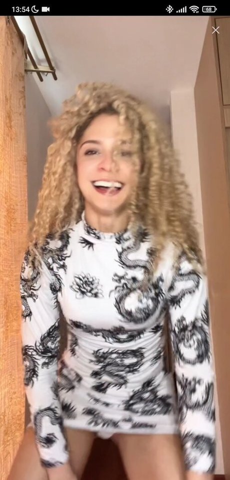 official miel ポルノスター 独占 画像