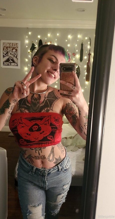 妻のアナルオンリーファンズ セクシーヌード 写真