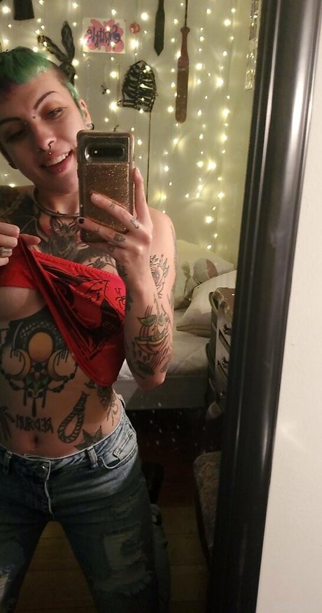 アナルxxx オンリーファンズ 無料アダルト 写真