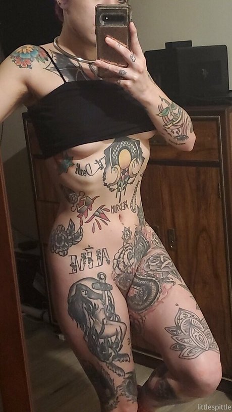 asmr 足 オンリーファンズ セクシー裸 ギャラリー