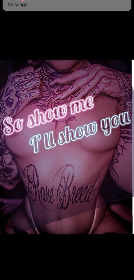 足 熟女 オンリーファンズ 素敵 写真