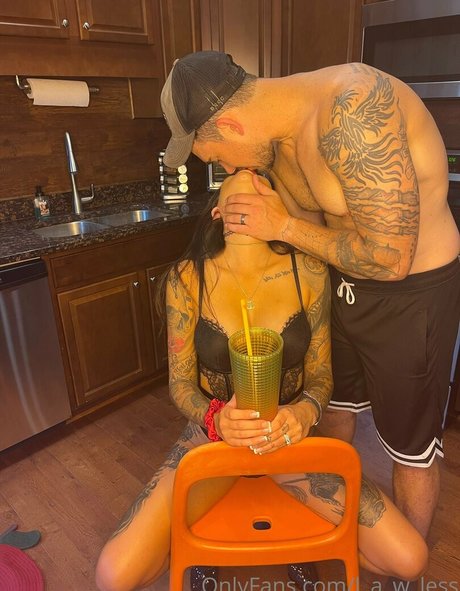 lena law less 限定モデル ギャラリー