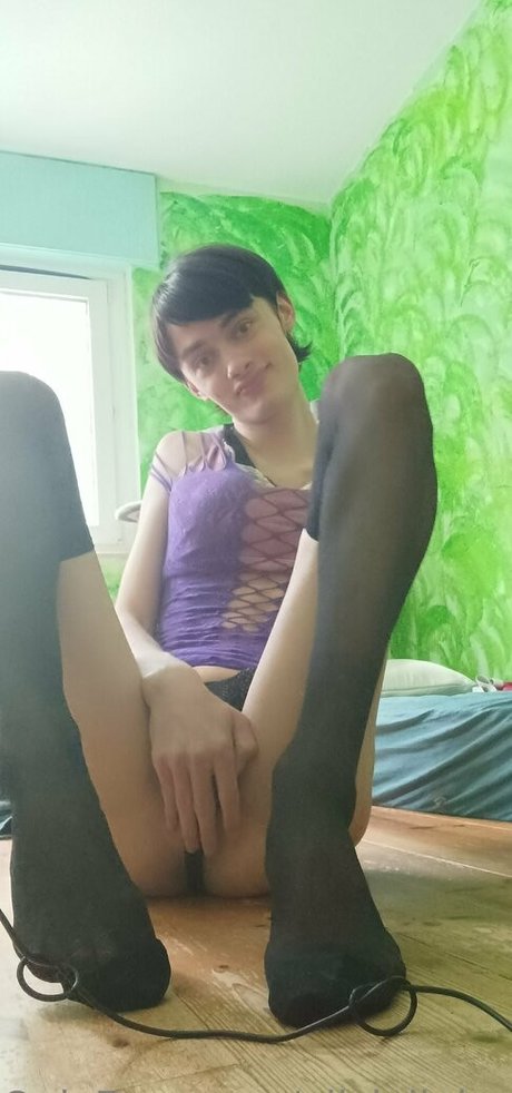 オイルを塗った巨乳オンリーファンズ えろ 写真