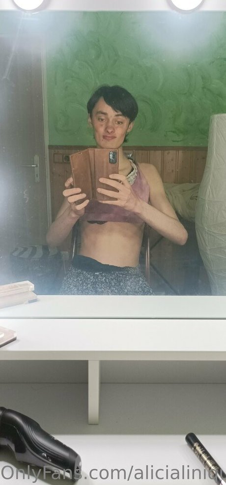 alicialiniquinn HDモデル 写真