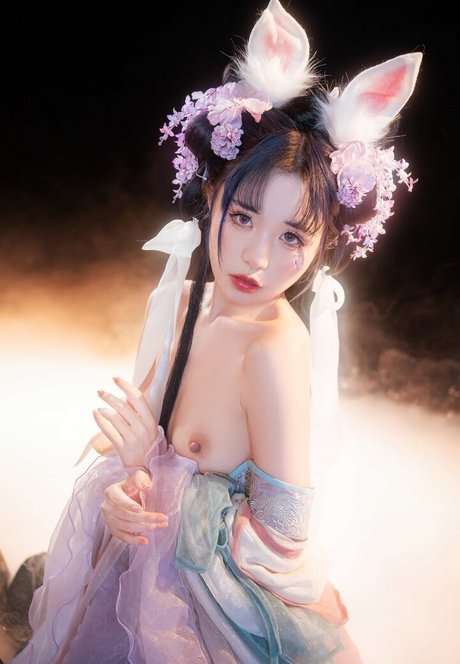 肉厚熟女オンリーファンズ セクシー裸 ギャラリー