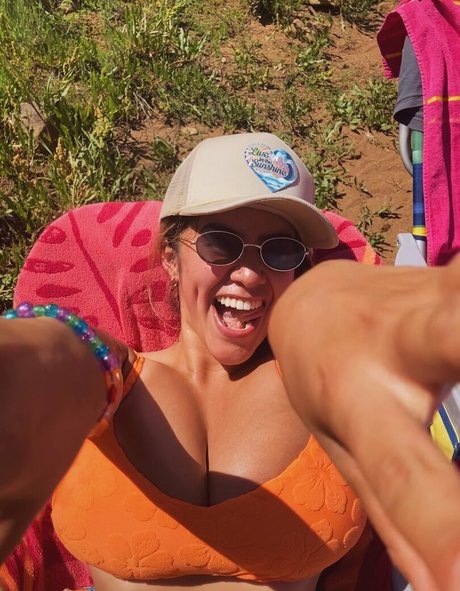 軍事オンリーファンズ 美しいヌード ギャラリー