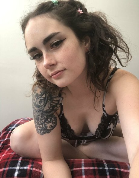 hnnnyy 素敵な女優 画像