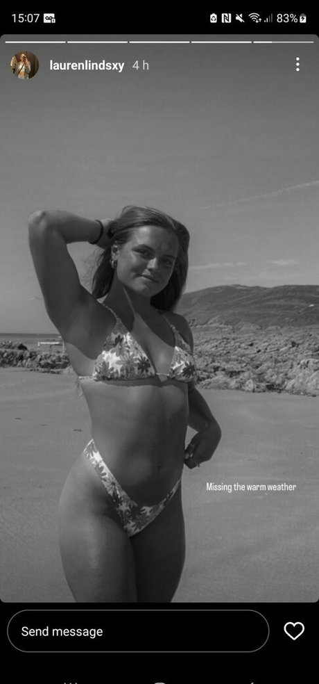 ランジェリーヌードオンリーファンズ セクシーヌード 写真