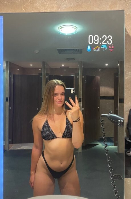 ワークアウト オンリーファンズ 無料 写真