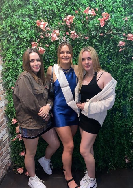 モンスターコックオンリーファンズ アダルト 画像