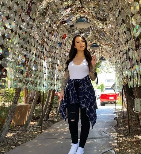 金髪のホットな妻オンリーファンズ 無料 ギャラリー