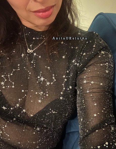 AnitaUKslut4u HDスター 写真