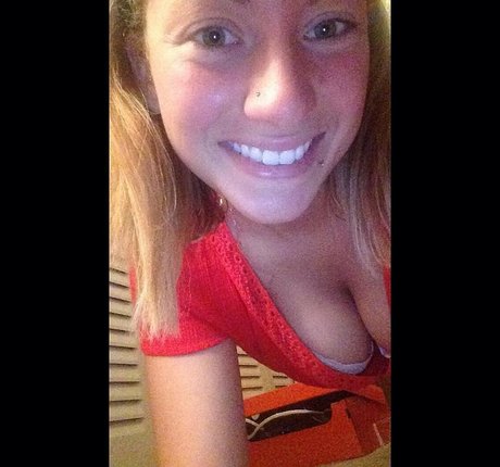 フィットネスプッシーオンリーファンズ セックス 写真