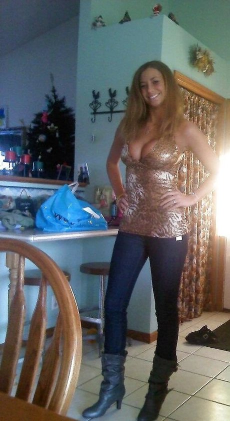 金髪の小人オンリーファンズ アダルト 画像