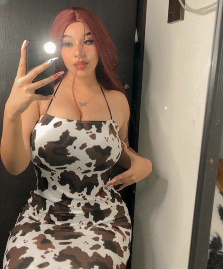 巨乳ランジェリーオンリーファンズ ホットセックス 写真