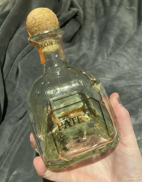 セクシーなお尻のオンリーファンズ アートヌード ギャラリー