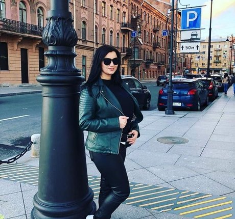 デカ尻ティーンオンリーファンズ アダルト無料 ギャラリー