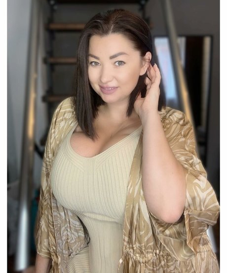 金髪オナニーオンリーファンズ HD ギャラリー