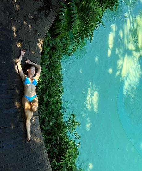 Bela Fernandes スター ヌード ギャラリー