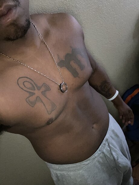 Imdaddy92 高品質モデル 写真