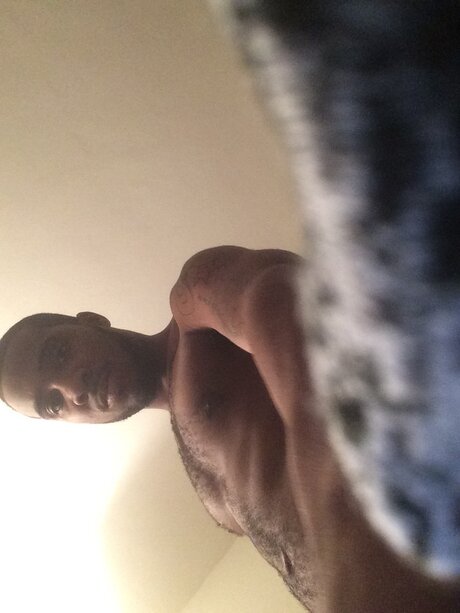 No name No Shame ポルノスター アダルト ギャラリー