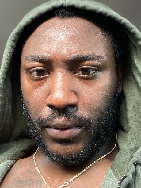 Austin Sandifer エロティックなスター アーカイブ