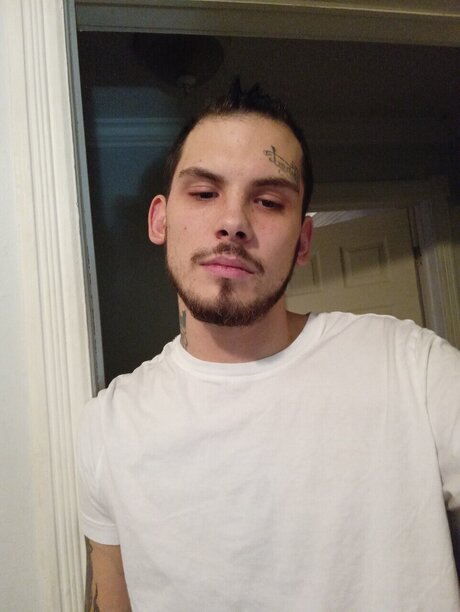 Mike Crook HD女優 ギャラリー