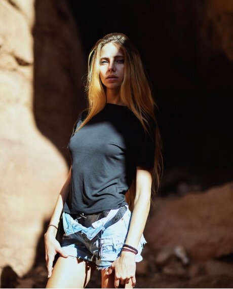 ALICEMEKI ポルノスター 写真