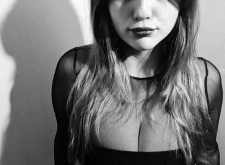 Miss Danielle 裸のモデル 写真