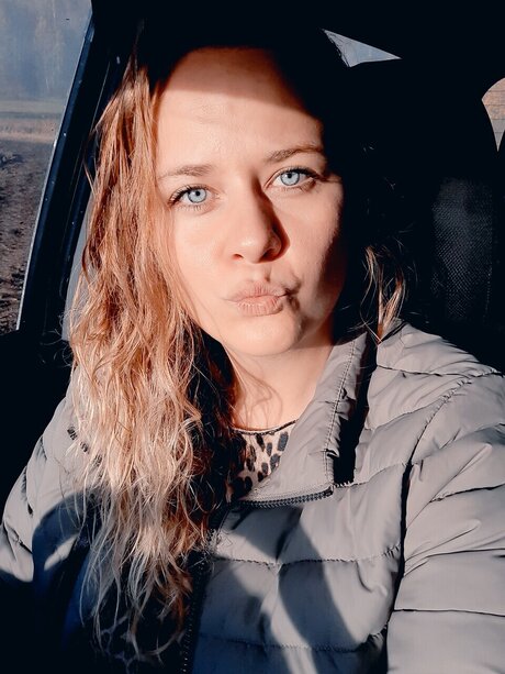 熟女オーガズムオンリーファンズ 美しいxxx 写真