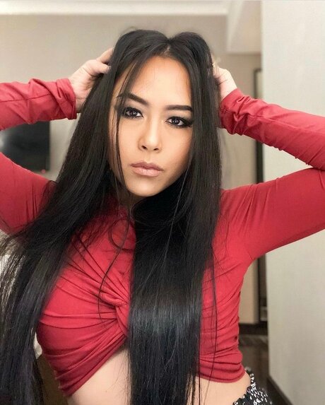 Rene XXXモデル 写真