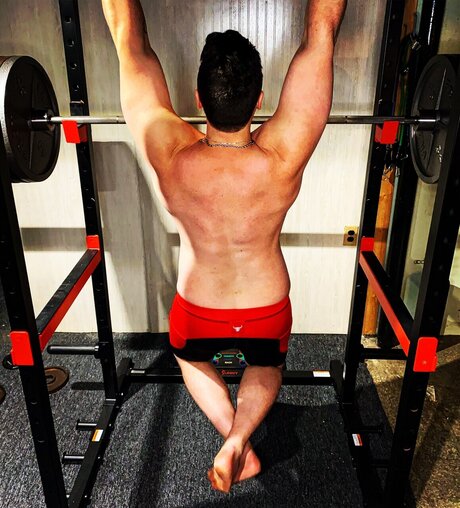 Horror Zaddy HDポルノスター 写真