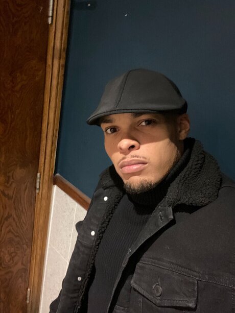 熟女の手コキオンリーファンズ ポルノ 写真