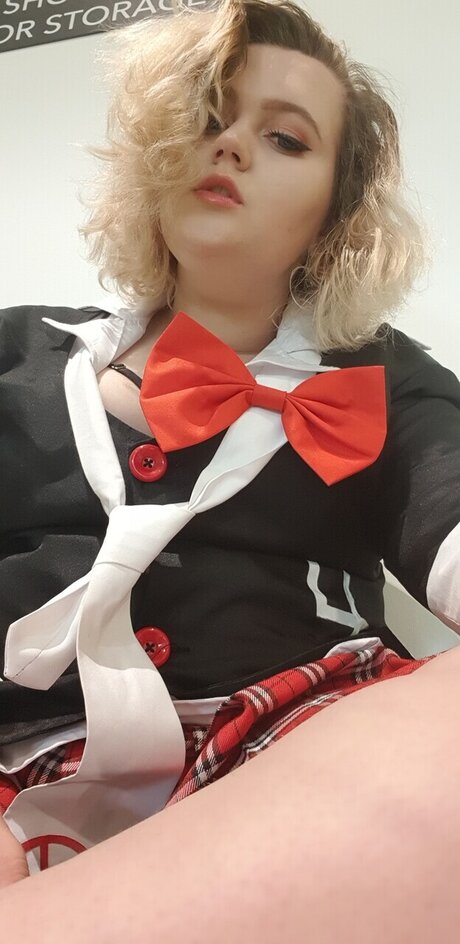 Momi Chan ポルノモデル 画像