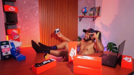 Champagne ヌードモデル 写真