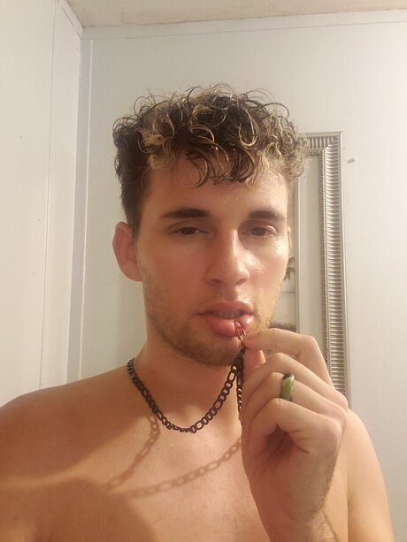 Evan ポルノスター 写真