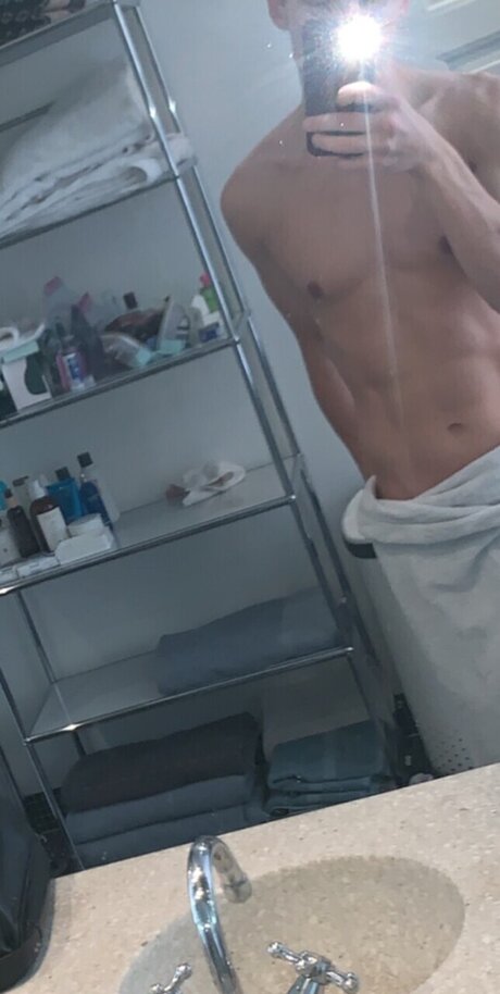 Jerkbros アダルトスター 画像