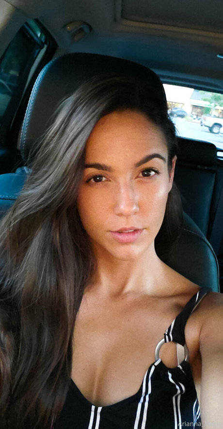 エモな痴女オンリーファンズ 無料セックス 写真